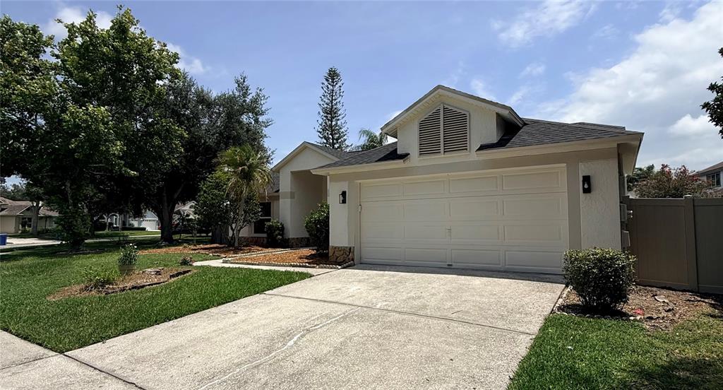 Property for sale at 9207 MILL CIRCLE, TAMPA, FL, 33647