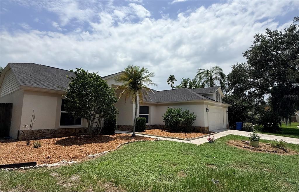 Property for sale at 9207 MILL CIRCLE, TAMPA, FL, 33647