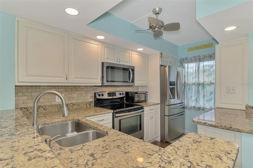 Property for sale at 433 CERROMAR LANE UNIT 341, VENICE, FL, 34293
