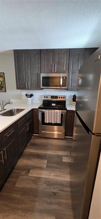 Property for sale at 39132 COUNTY ROAD 54 UNIT 2048, ZEPHYRHILLS, FL, 33542