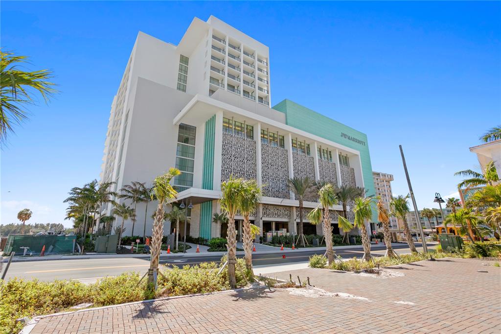 Property for sale at 691 S GULFVIEW BOULEVARD UNIT 1011, CLEARWATER BEACH, FL, 33767