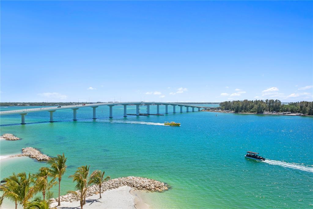Property for sale at 691 S GULFVIEW BOULEVARD UNIT 1011, CLEARWATER BEACH, FL, 33767