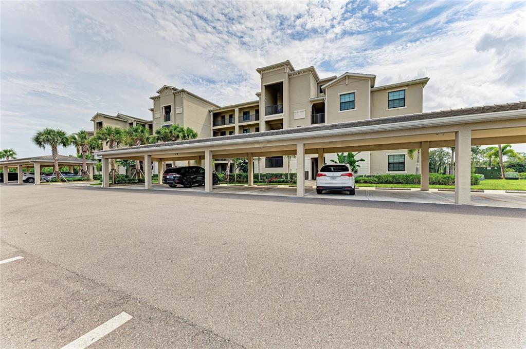 Property for sale at 18114 GAWTHROP DRIVE UNIT 306, BRADENTON, FL, 34211