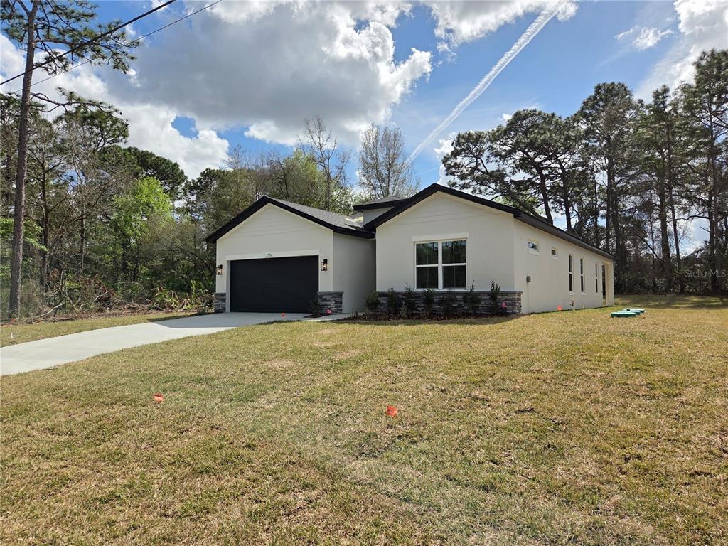 Property for sale at 2992 W HAMLET PLACE, DUNNELLON, FL, 34433