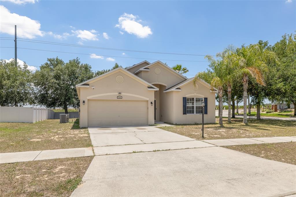 Property for sale at 3216 LYNROCK AVENUE, DUNDEE, FL, 33838