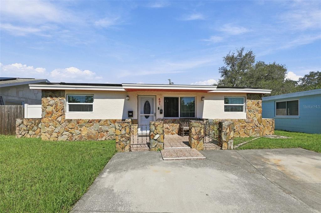 Property for sale at 431 74TH AVENUE N, ST PETERSBURG, FL, 33702