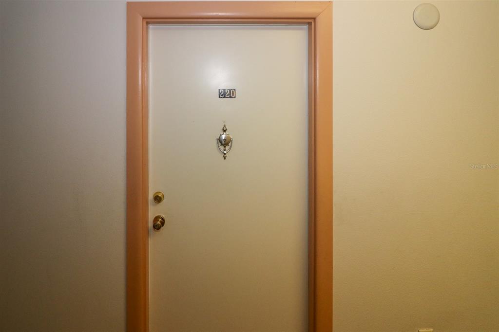 Town & Country Manor Condo's Unit #220