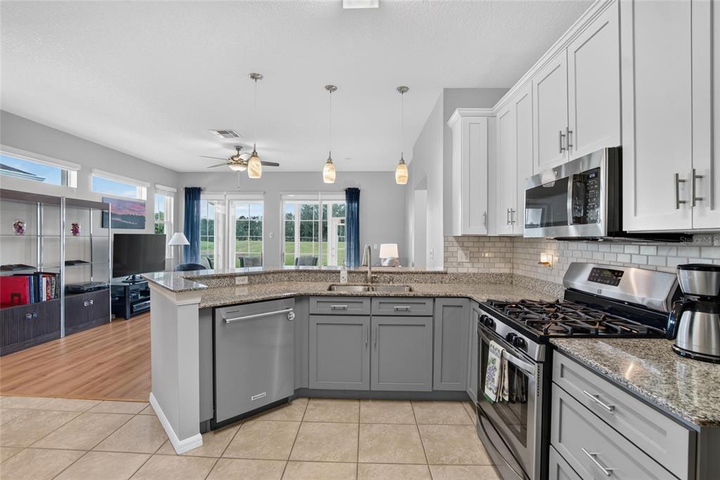 5 Open Living & Dining Areas