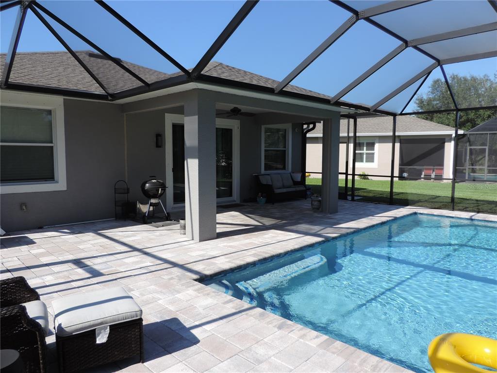 Large pool deck and pool screen