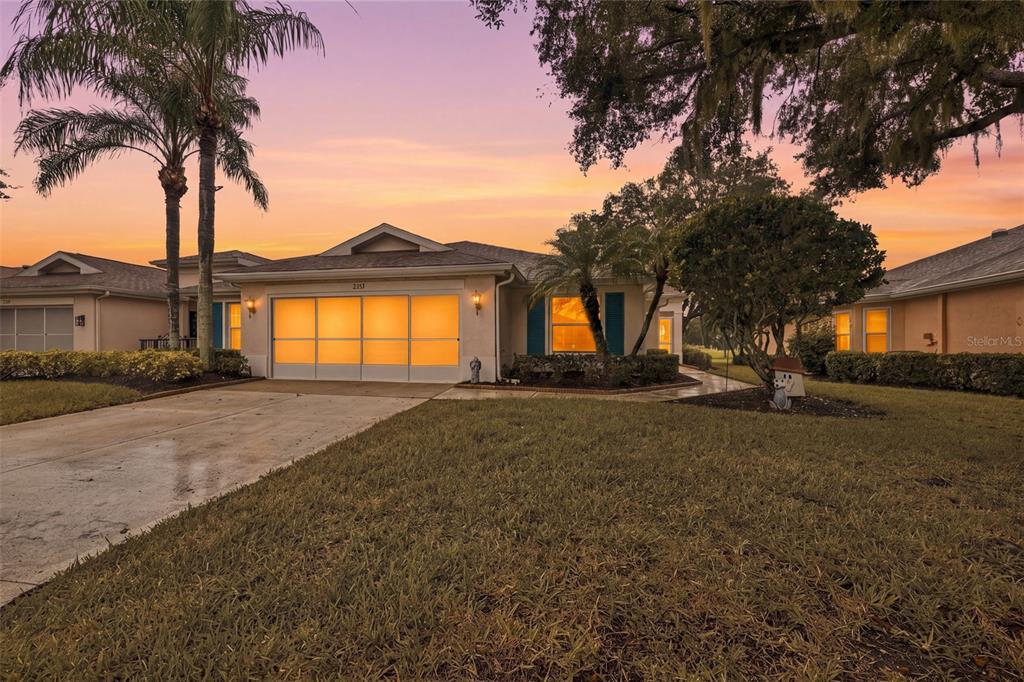 Property for sale at 2333 BROOKFIELD GREENS CIRCLE UNIT 45, SUN CITY CENTER, FL, 33573