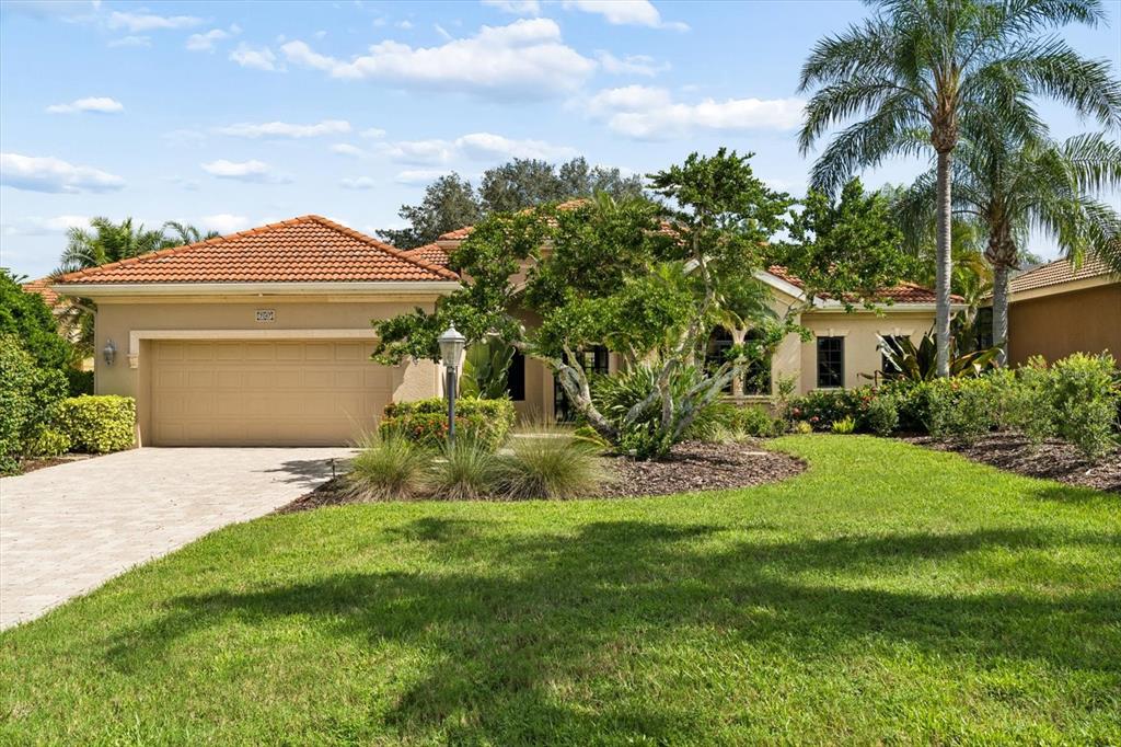 Property for sale at 7047 VILAMOURA PLACE, LAKEWOOD RANCH, FL, 34202