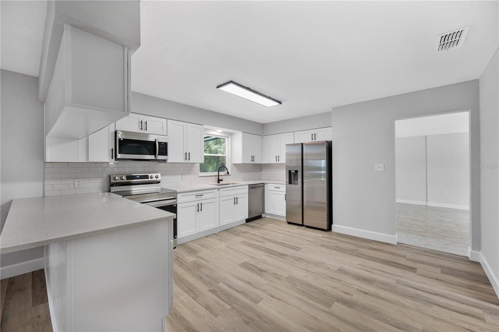 Property for sale at 11033 SHERROUSE ROAD, LAKELAND, FL, 33810
