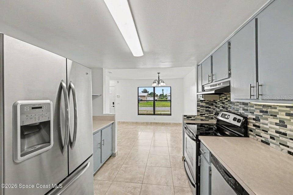 Property for sale at 2292 LAKEVIEW DRIVE, MELBOURNE, FL, 32935