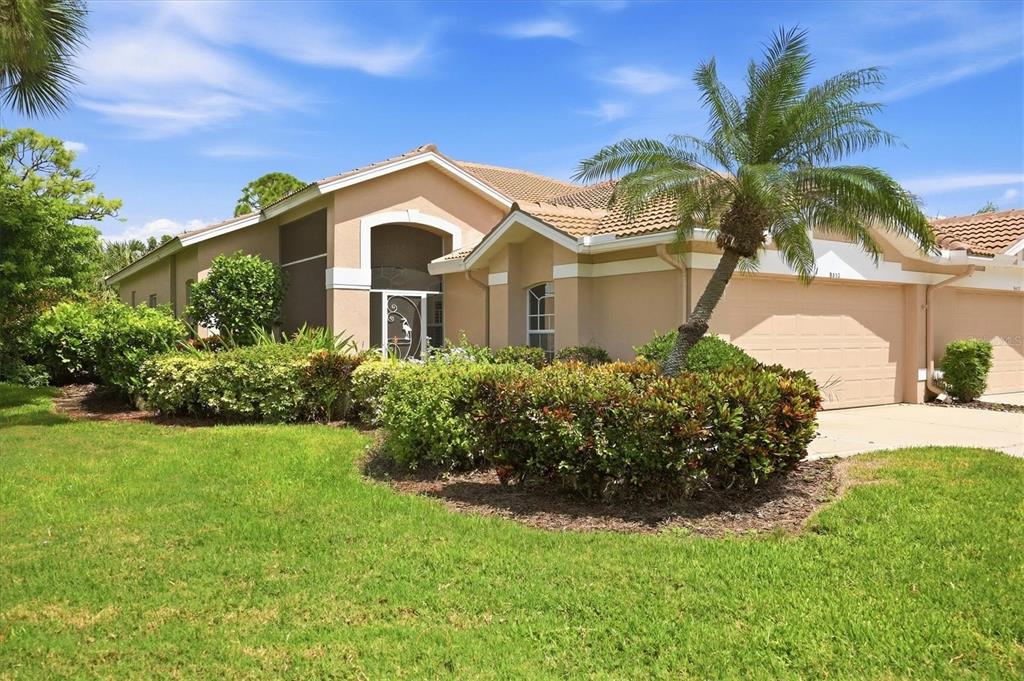 Property for sale at 9413 FOREST HILLS CIRCLE, SARASOTA, FL, 34238