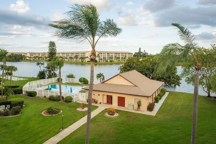 Property for sale at 4135 LAKE BAYSHORE DRIVE UNIT 504, BRADENTON, FL, 34205