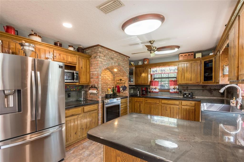 Property for sale at 11817 MURCOTT WAY, LAND O LAKES, FL, 34638