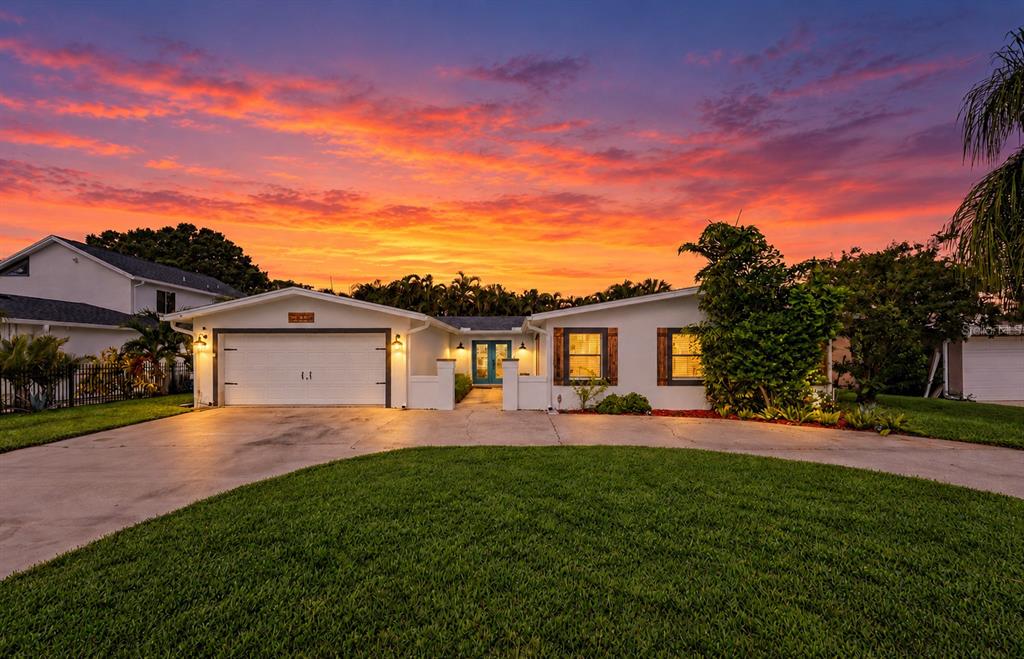 Property for sale at 3936 E EDEN ROC CIRCLE UNIT 1, TAMPA, FL, 33634