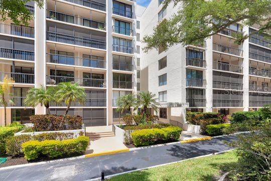 Property for sale at 220 BELLEVIEW BOULEVARD UNIT 203, BELLEAIR, FL, 33756