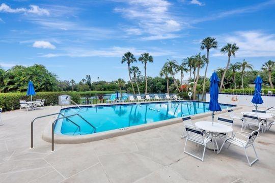 Property for sale at 220 BELLEVIEW BOULEVARD UNIT 203, BELLEAIR, FL, 33756