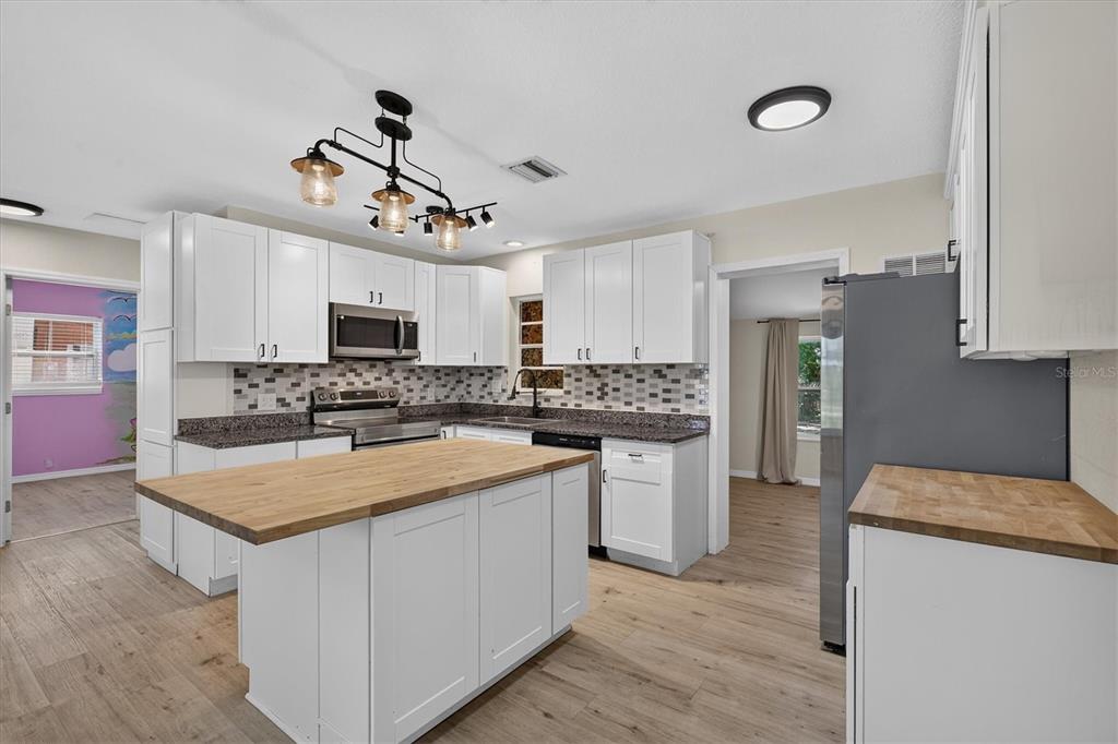 Property for sale at 715 W BAYSHORE DRIVE, TARPON SPRINGS, FL, 34689