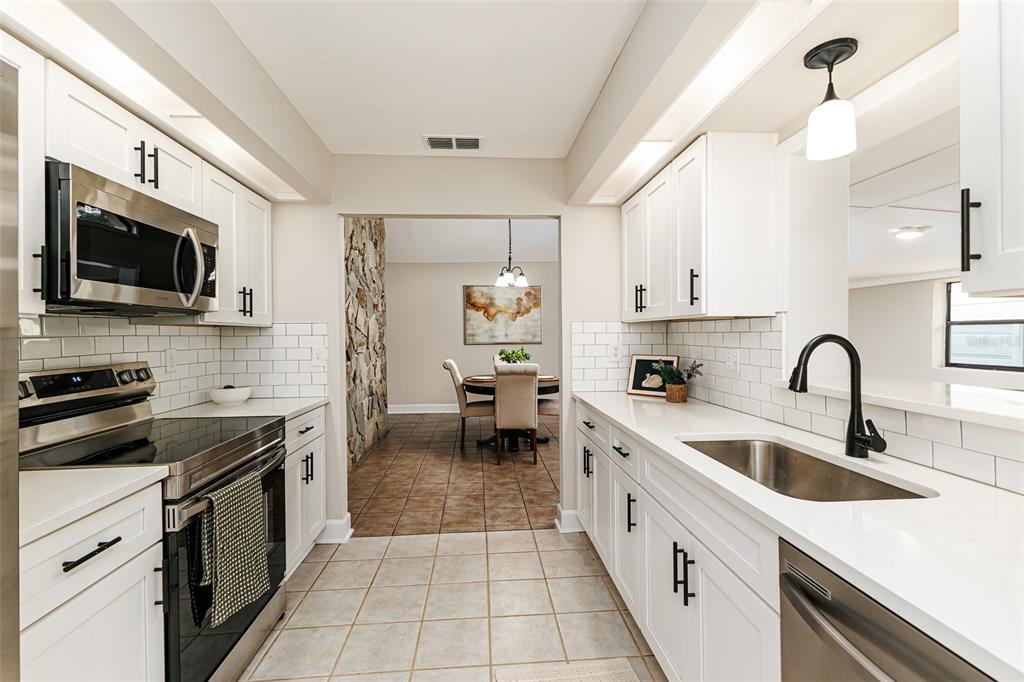 Property for sale at 2923 FORESTBROOK DRIVE N, LAKELAND, FL, 33811