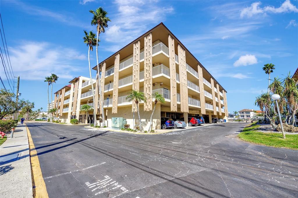 Property for sale at 113 ISLAND WAY UNIT 241, CLEARWATER BEACH, FL, 33767