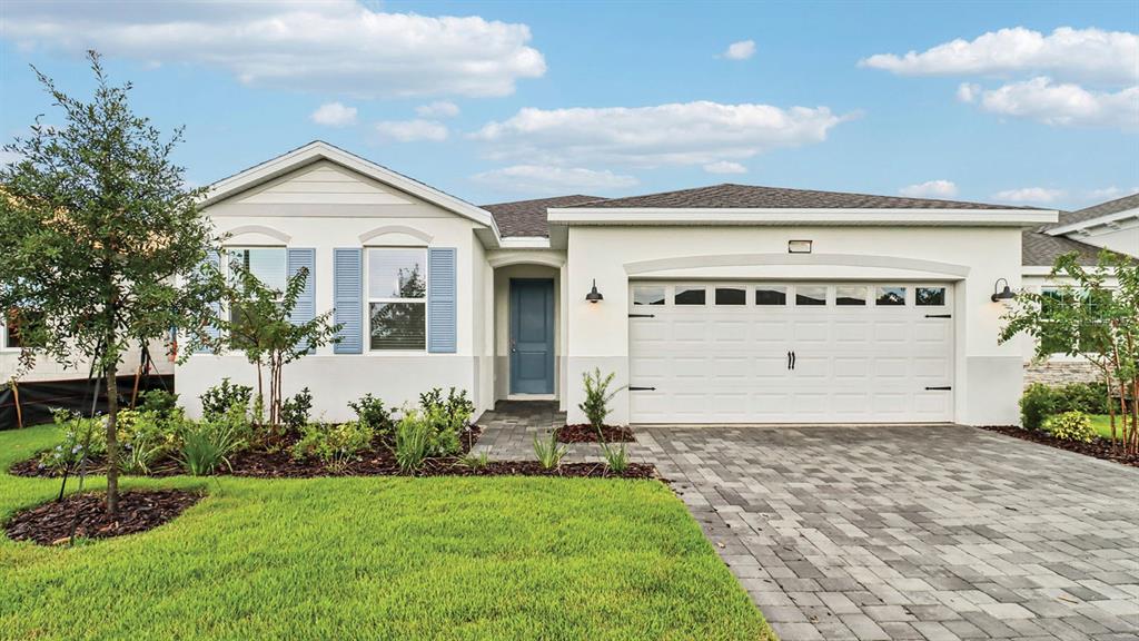 Property for sale at 3952 KENNEBUNK LOOP, MOUNT DORA, FL, 32757