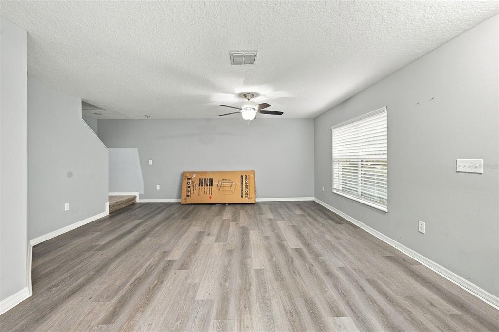 Property for sale at 37640 AARALYN ROAD, ZEPHYRHILLS, FL, 33542