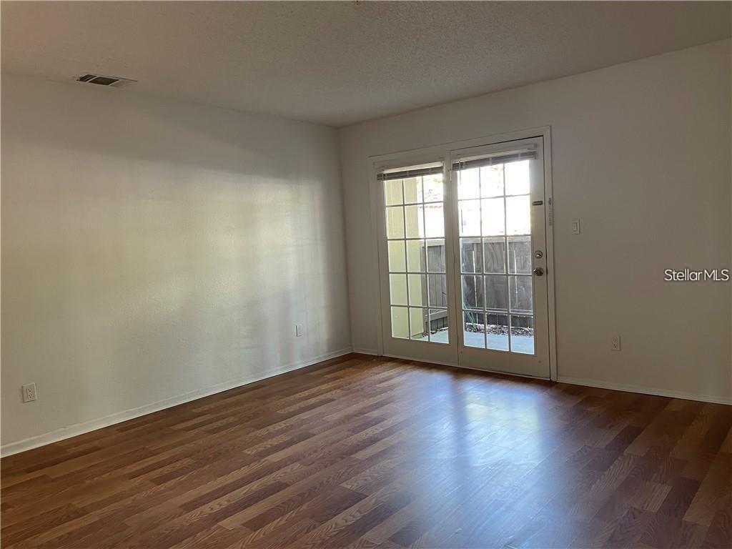 Property for sale at 246 AFTON SQUARE UNIT 105, ALTAMONTE SPRINGS, FL, 32714