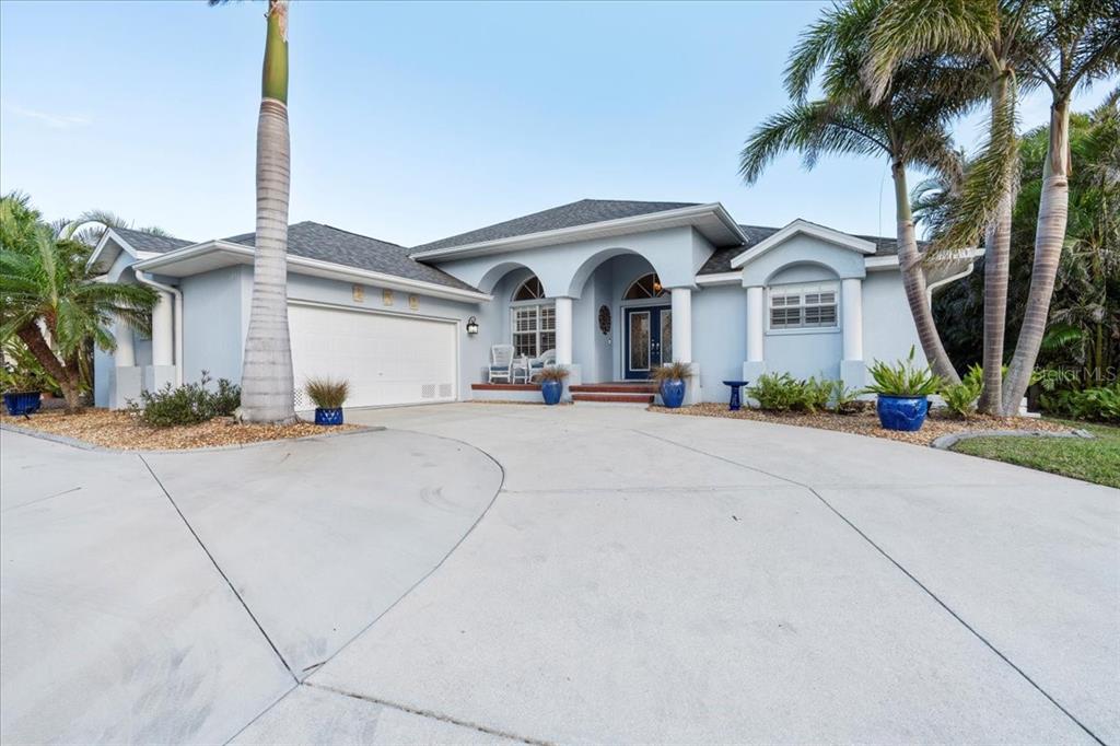 Property for sale at 1091 ROTONDA CIRCLE, ROTONDA WEST, FL, 33947