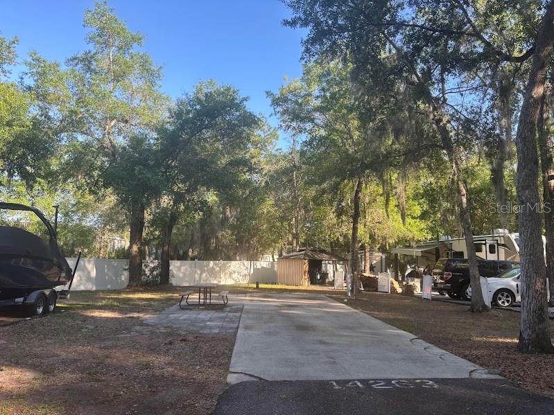 Property for sale at 14263 NE 252ND COURT ROAD UNIT 114, SALT SPRINGS, FL, 32134