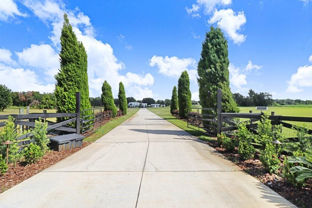 Property for sale at 11634 DAVIS POOL ROAD, SEFFNER, FL, 33584
