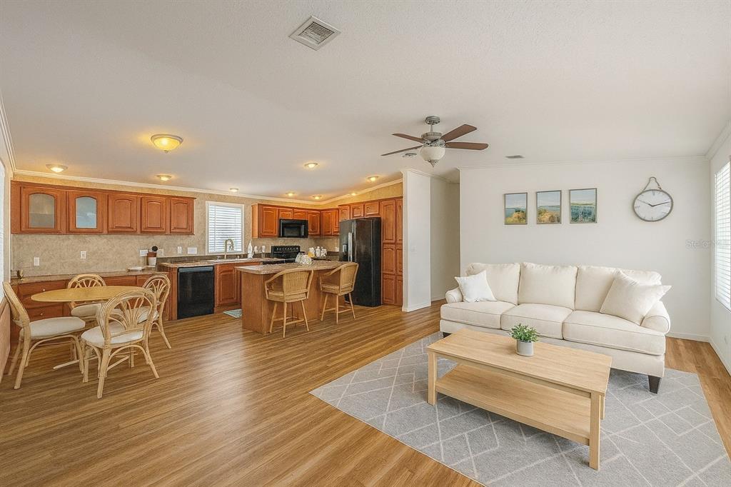 Property for sale at 1375 PASADENA AVENUE S UNIT 217, SOUTH PASADENA, FL, 33707