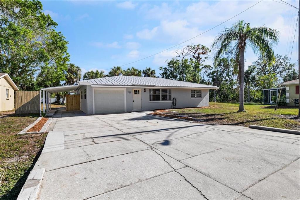 Property for sale at 6243 CARLTON AVENUE, SARASOTA, FL, 34231