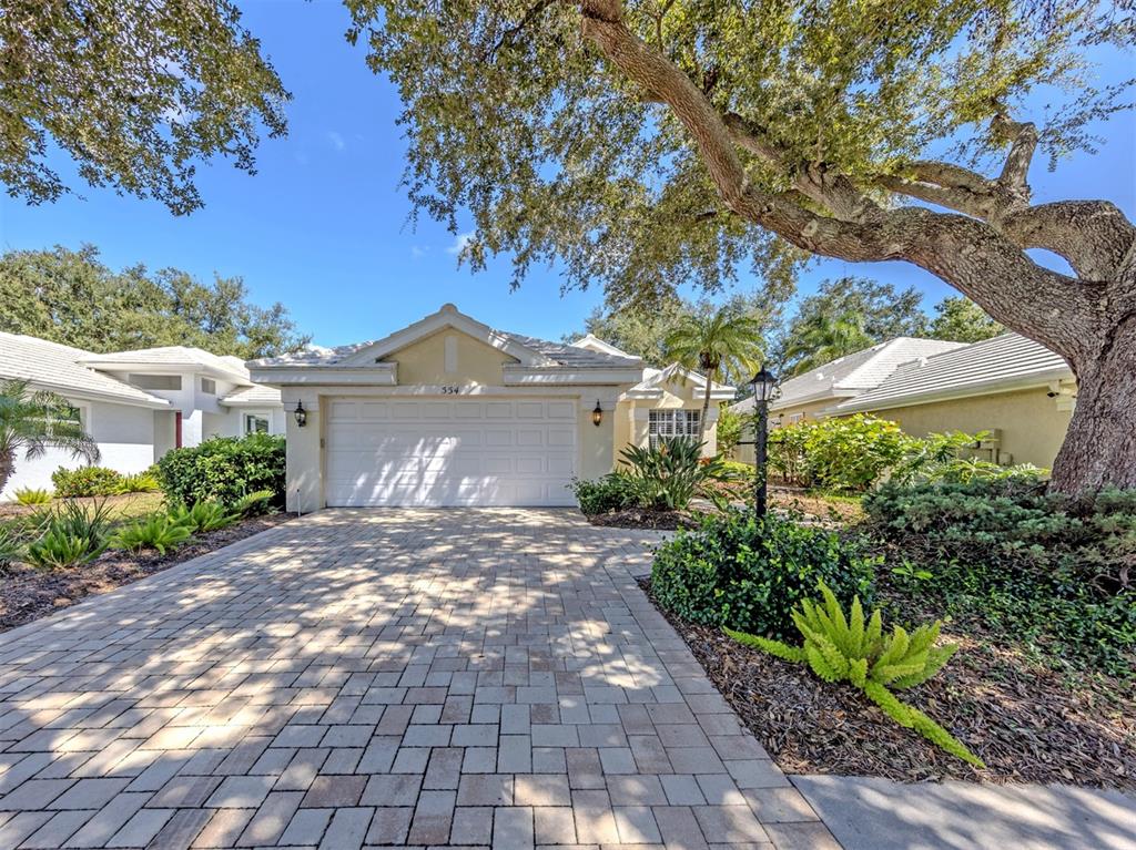 Property for sale at 554 FALLBROOK DRIVE, VENICE, FL, 34292