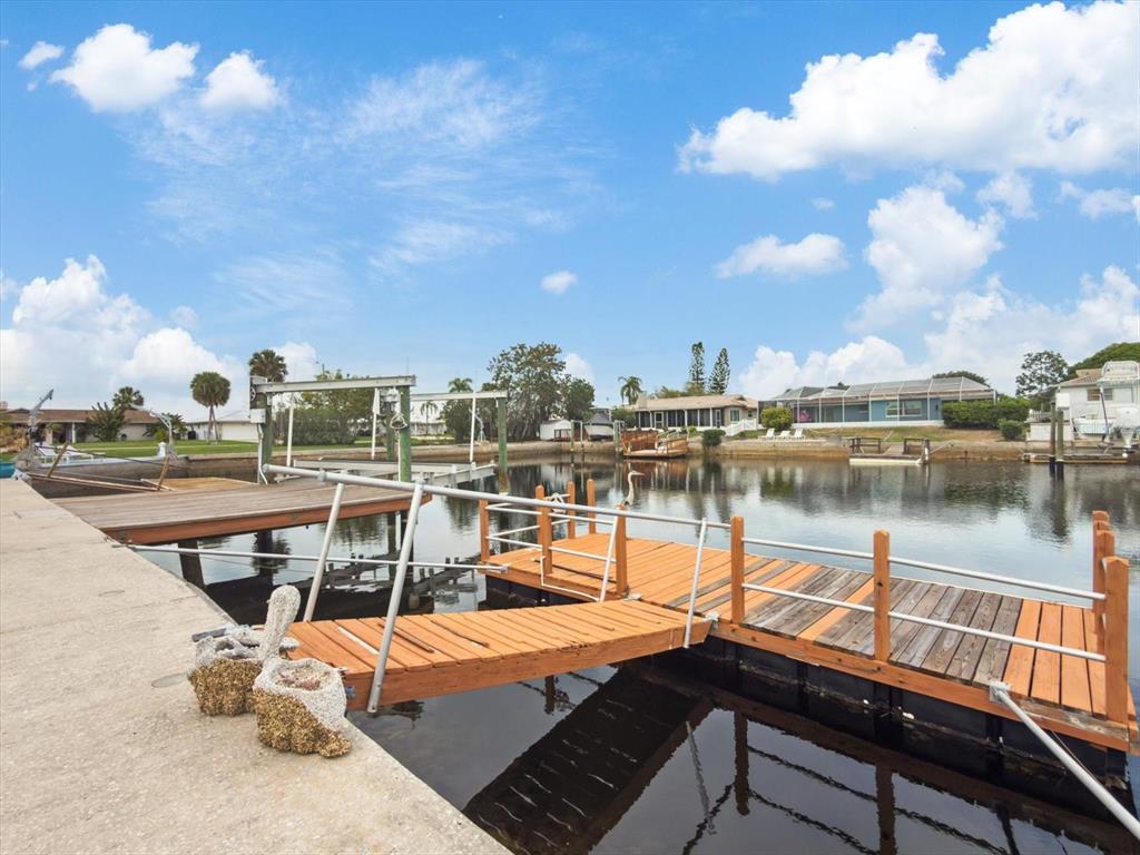 Floating Dock