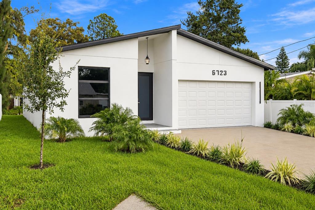 Property for sale at 6723 68TH AVENUE N, PINELLAS PARK, FL, 33781