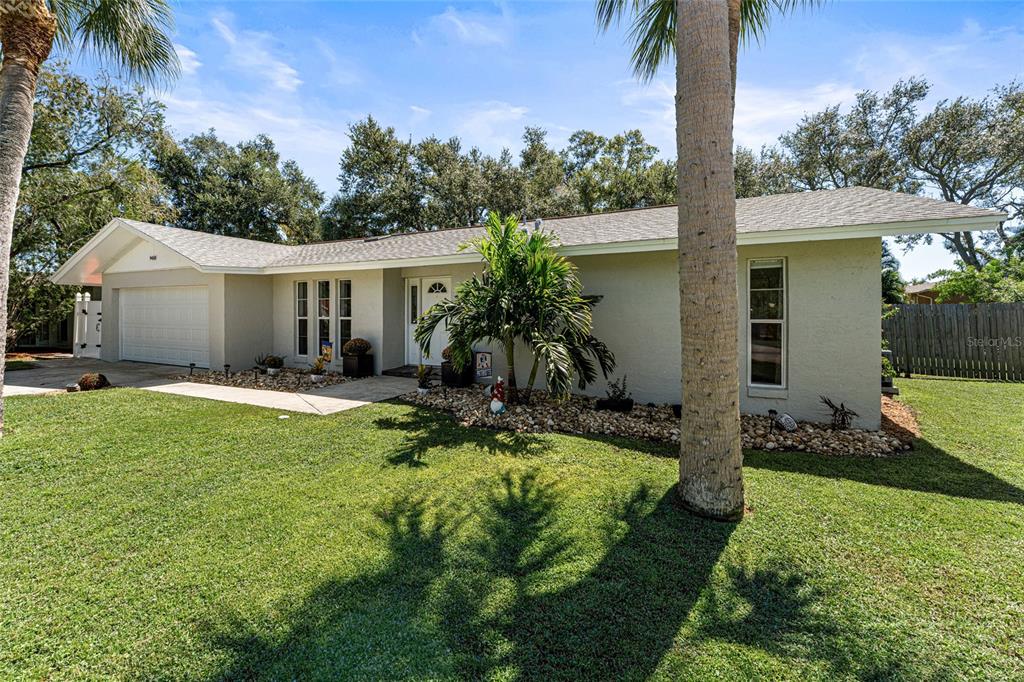 Property for sale at 9488 88TH TERRACE, SEMINOLE, FL, 33777