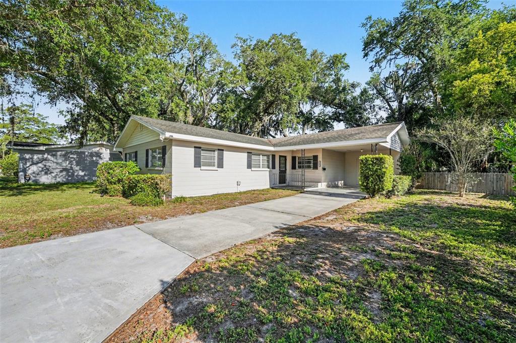 Property for sale at 521 W PALMEDEN DRIVE, LAKELAND, FL, 33803