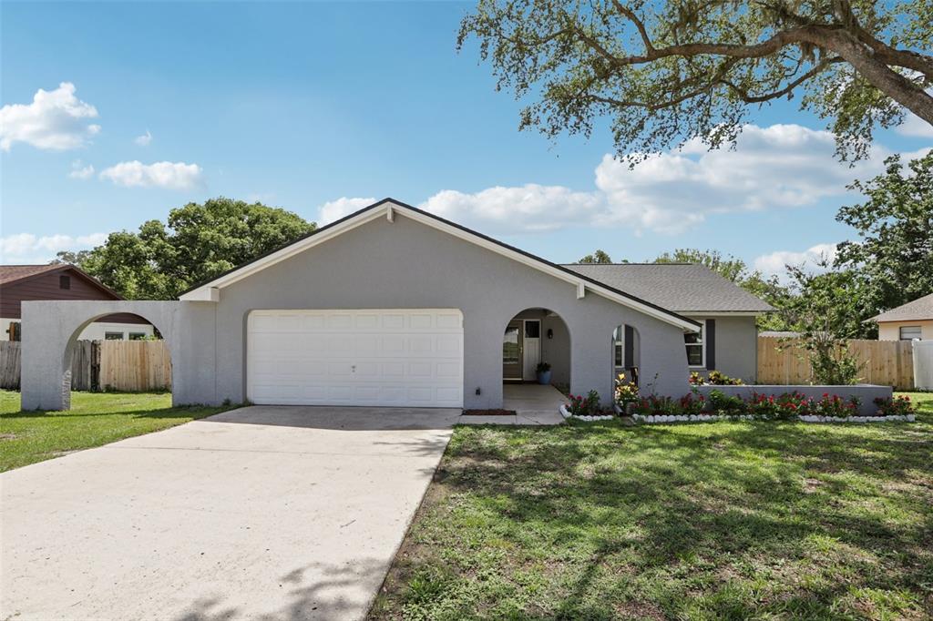 Property for sale at 1009 BLACK KNIGHT DRIVE, VALRICO, FL, 33594