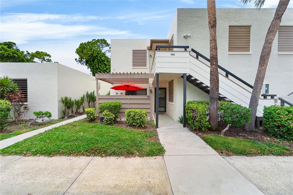 Property for sale at 593 LAKESIDE DRIVE UNIT 593, BRADENTON, FL, 34210