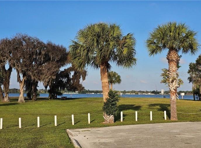 Boat ramp access to LaKe Grassy.