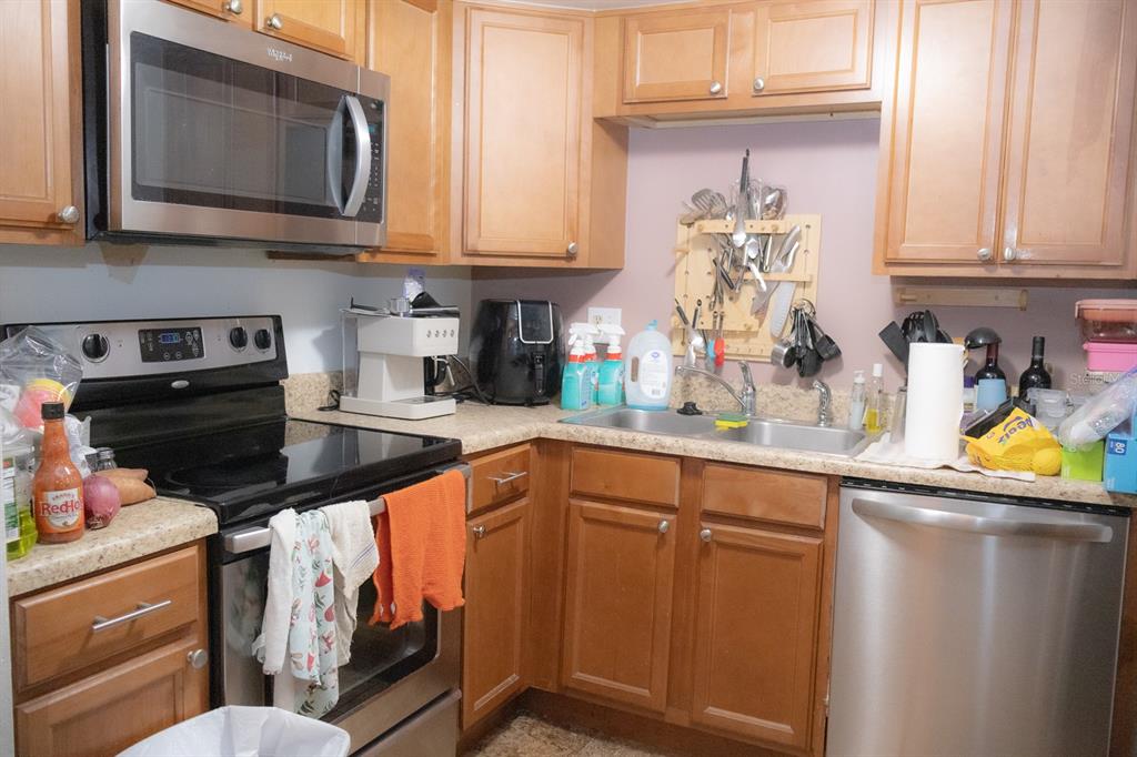 Property for sale at 922 LAKE DESTINY ROAD UNIT H, ALTAMONTE SPRINGS, FL, 32714