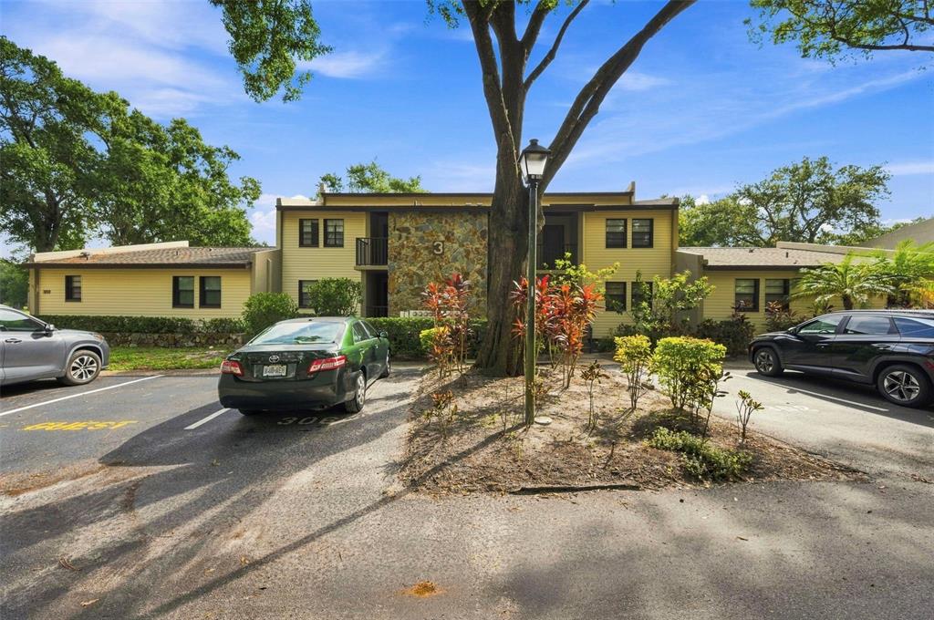 Property for sale at 1000 TARPON WOODS BOULEVARD UNIT 302, PALM HARBOR, FL, 34685