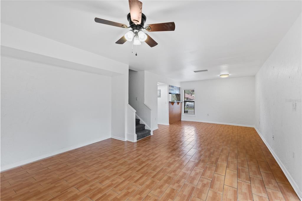 Property for sale at 5641 ASHLEY OAKS DRIVE UNIT 37, TAMPA, FL, 33617