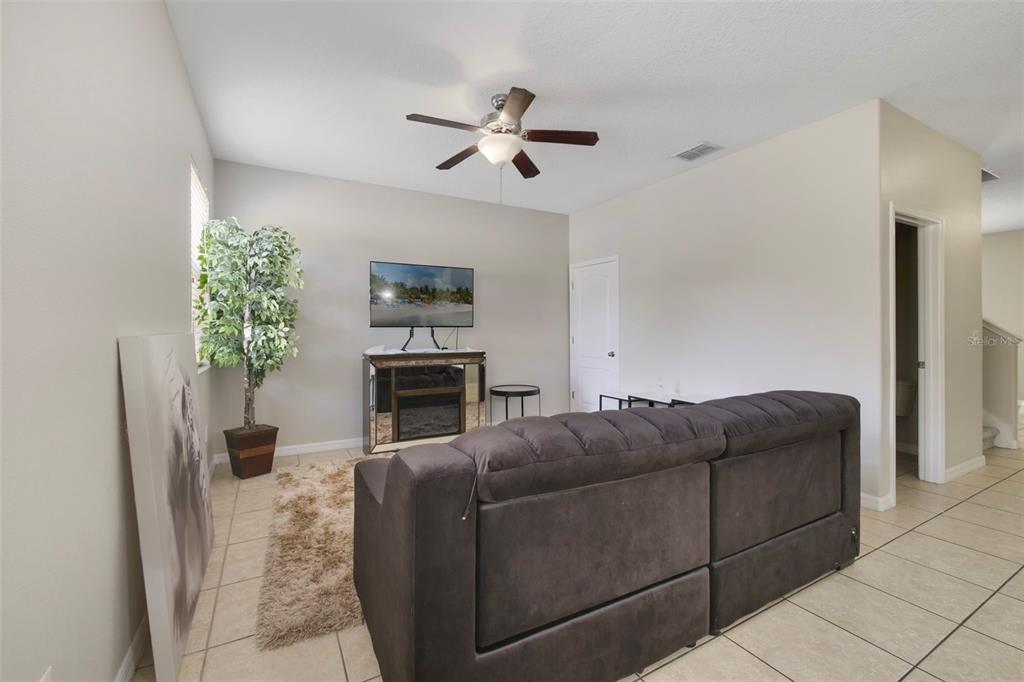 Property for sale at 1209 SEBURN ROAD, APOPKA, FL, 32703