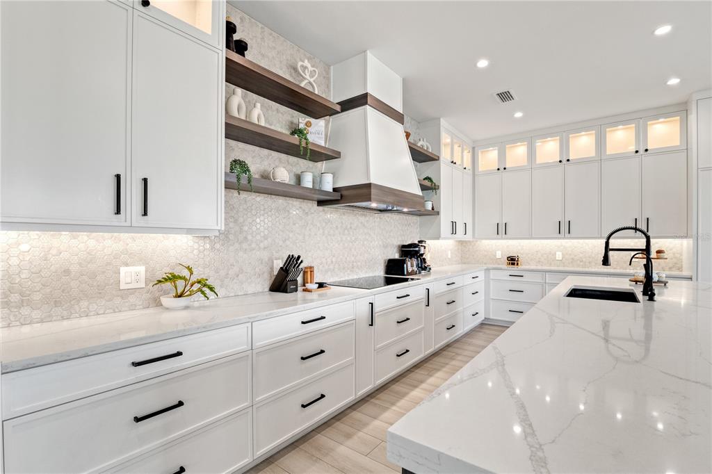 Property for sale at 171 MCKINLEY DRIVE, SARASOTA, FL, 34236