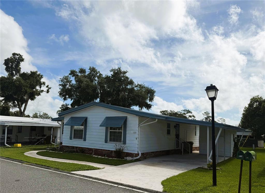 Property for sale at 139 ASPEN CIRCLE, LEESBURG, FL, 34748