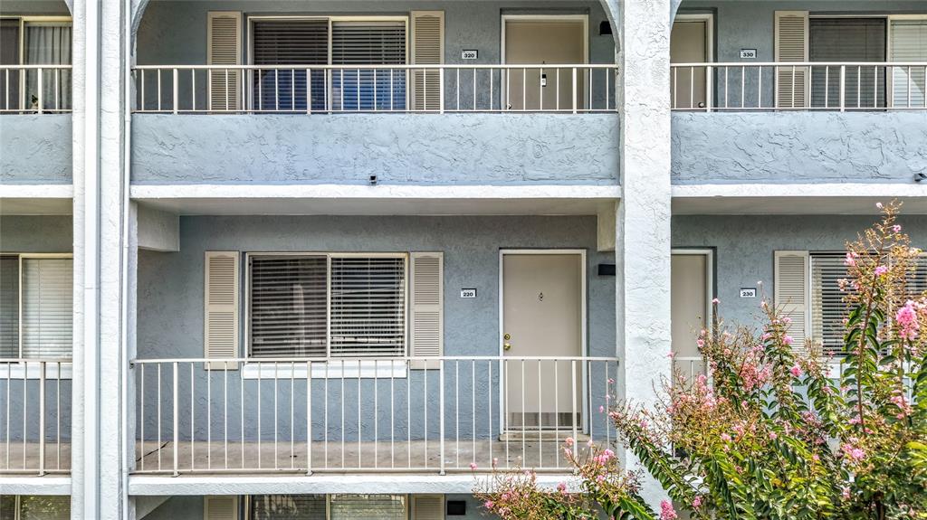 Property for sale at 131 WATER FRONT WAY UNIT 220, ALTAMONTE SPRINGS, FL, 32701