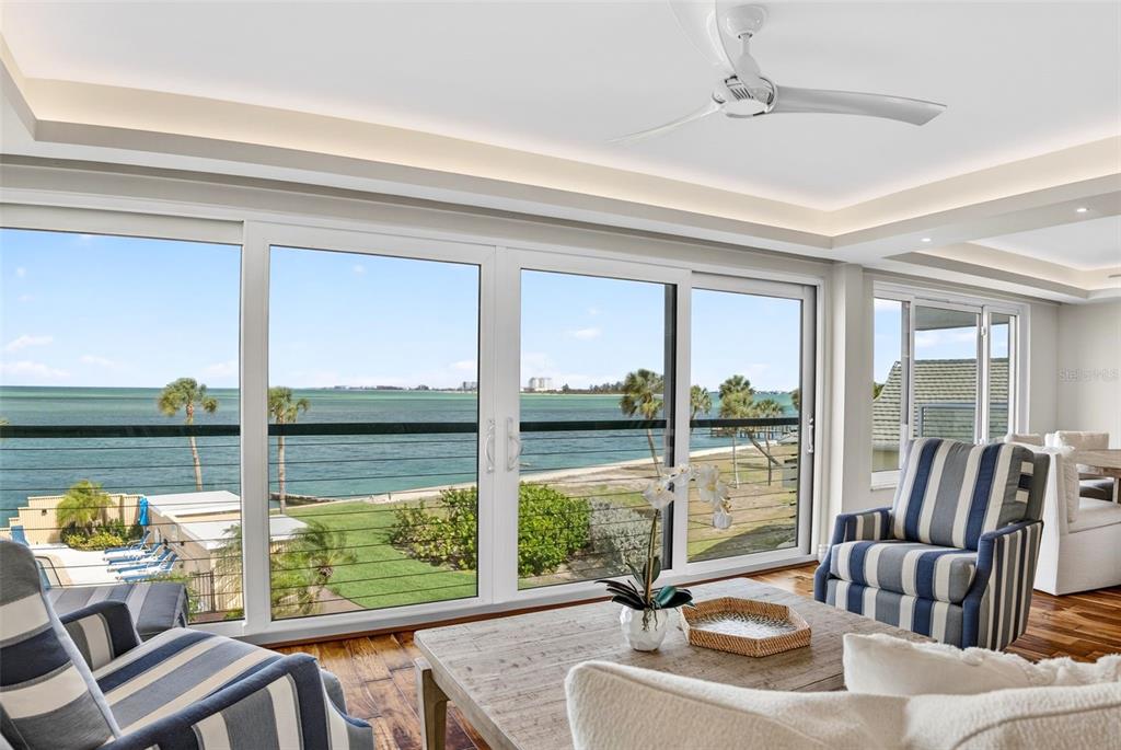 4708 Ocean Boulevard, unit E4